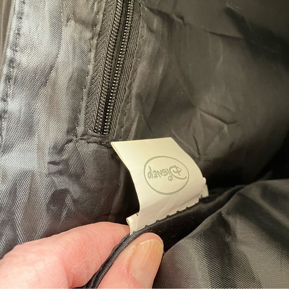 DISNEY 2012 Mickey Minnie messenger style bag w/glittery hearts and long strap. - Picture 3 of 6